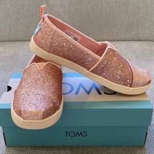 NIB✨TOMS Cosmic Glitter Girls' Alpargata Shoes Rose Gold, Size 5 Youth✨